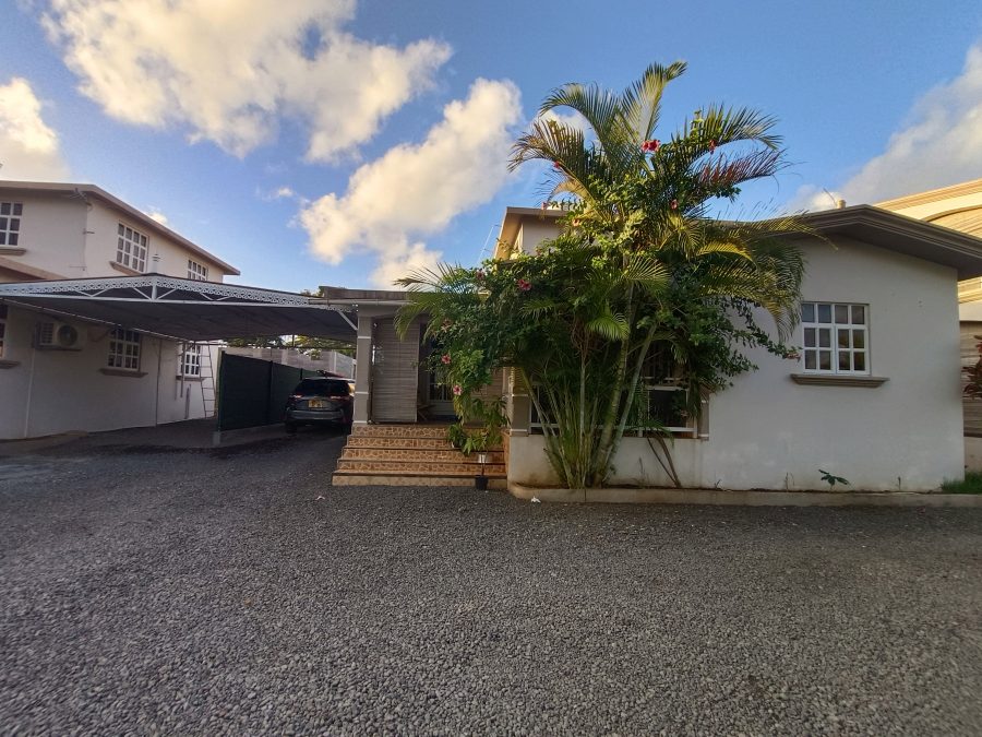 House at Cap Malheureux photograph 4