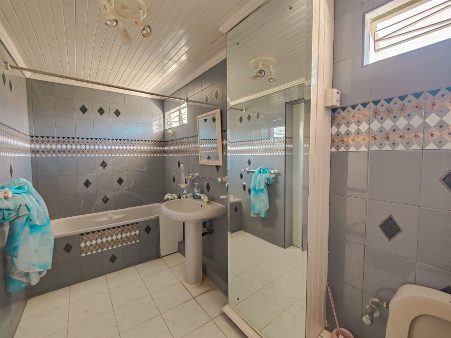 Triplex at Pereybere photograph 8