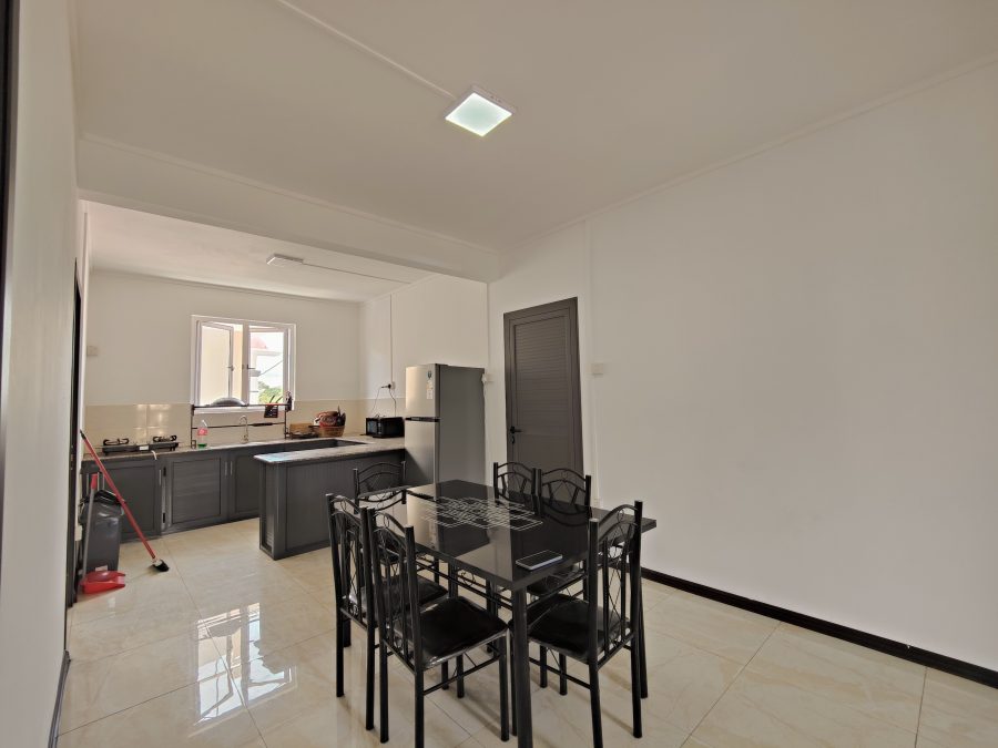 Apartment at Pereybere photograph 5