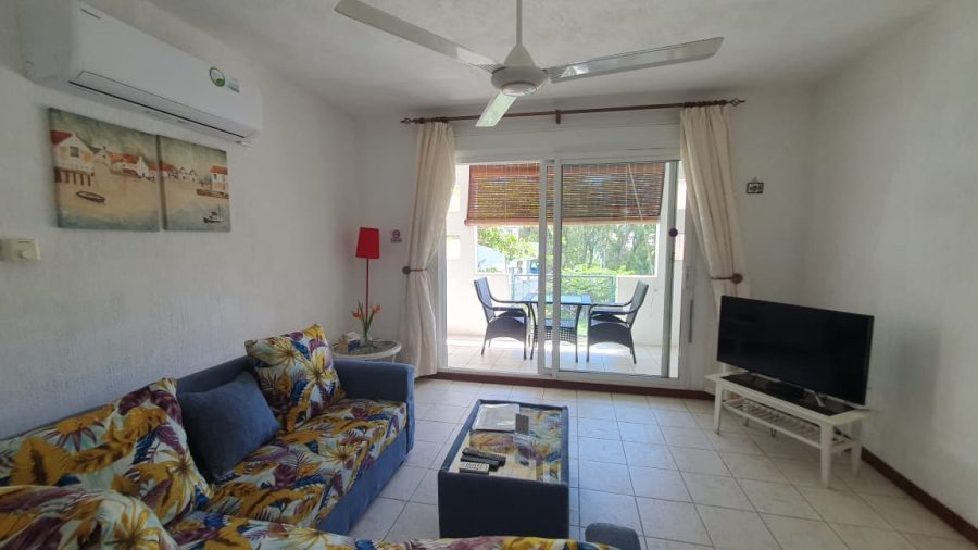Apartment at Pereybere photograph 3