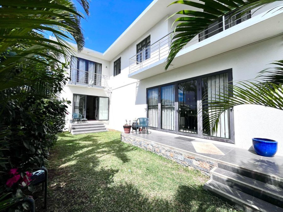  Villa in Grand Baie  photograph 8