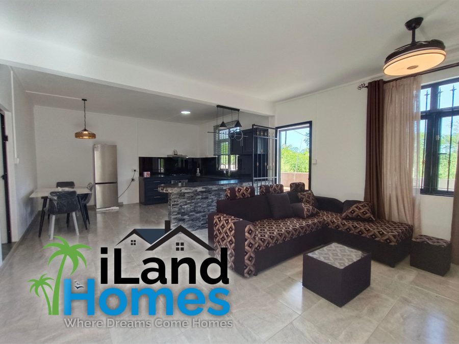 Modern Duplex at Balaclava photograph 4