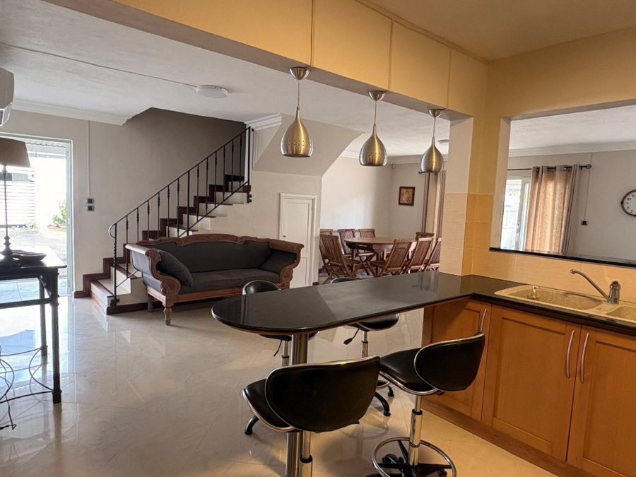 Duplex at Grand baie photograph 6