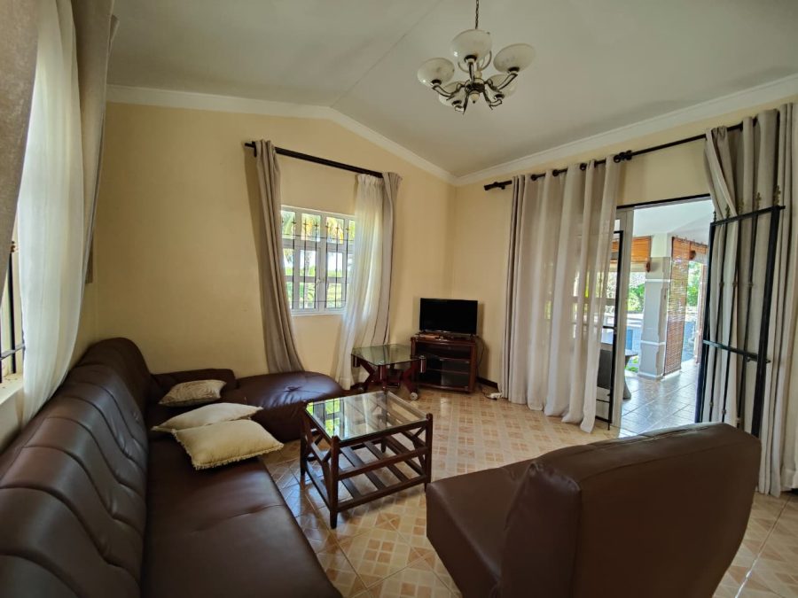 House at Cap Malheureux photograph 5