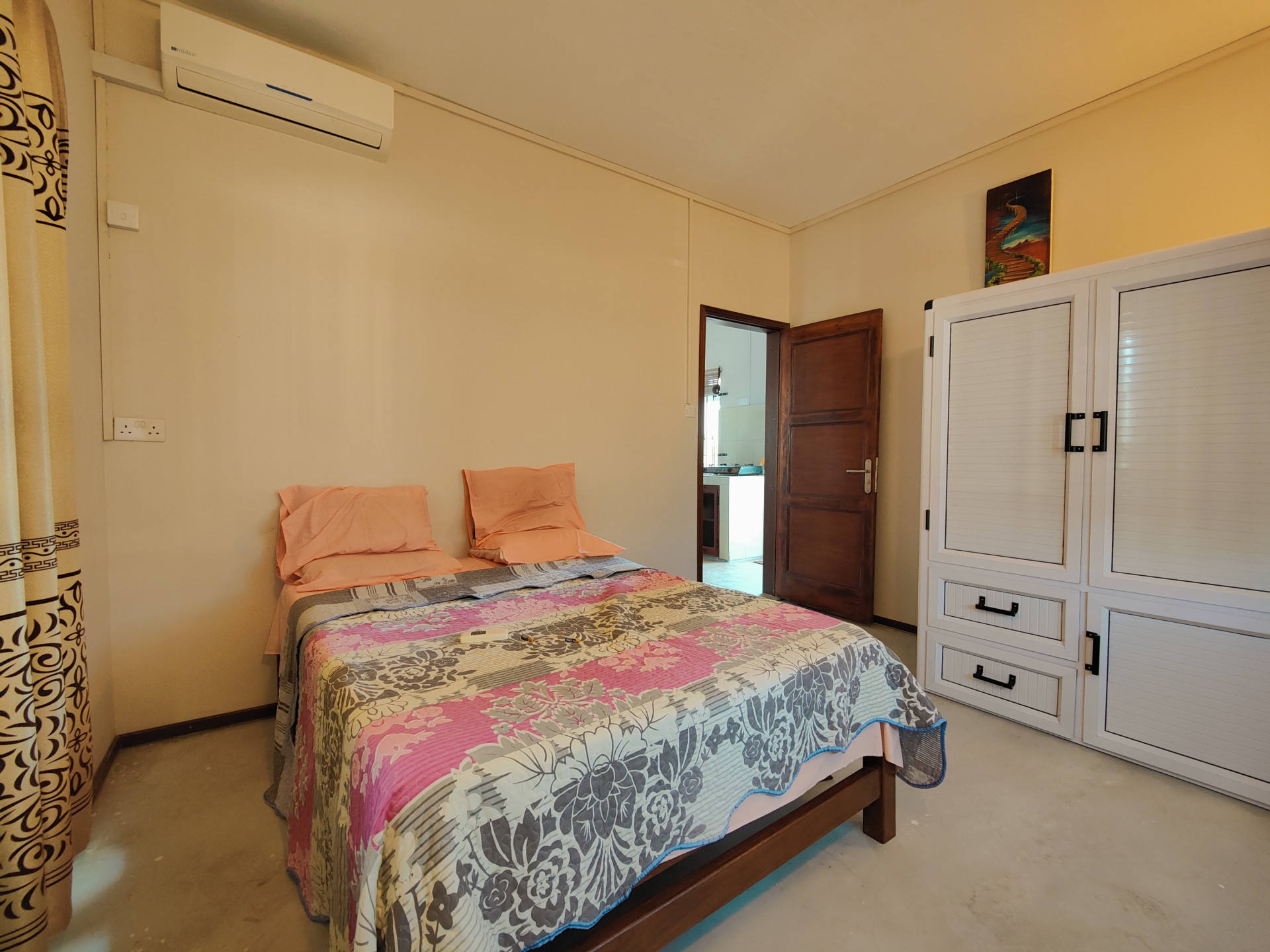 Studio at Pereybere photograph 1