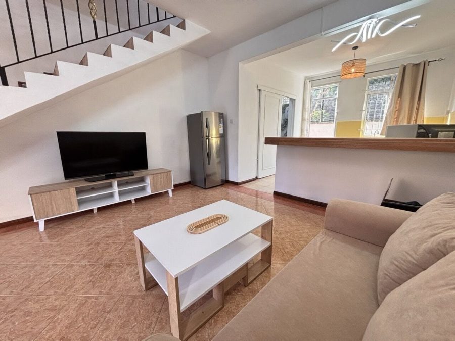 Beachfront Duplex in Mont Choisy (Gated Community) photograph 12