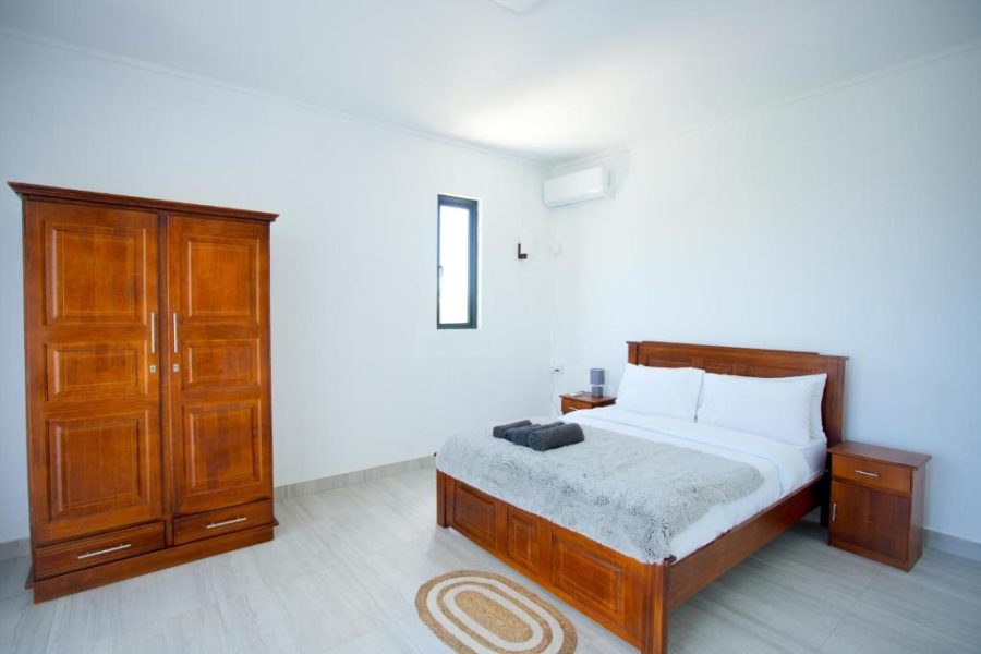 4-Bedroom Villa – Grand Baie  photograph 5