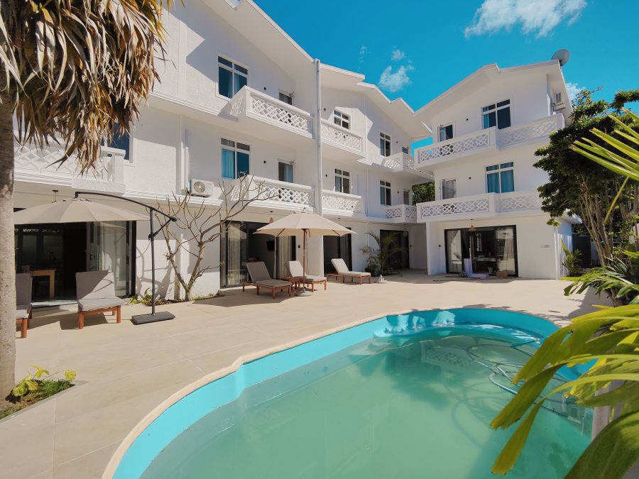 Triplex at Trou aux Biches