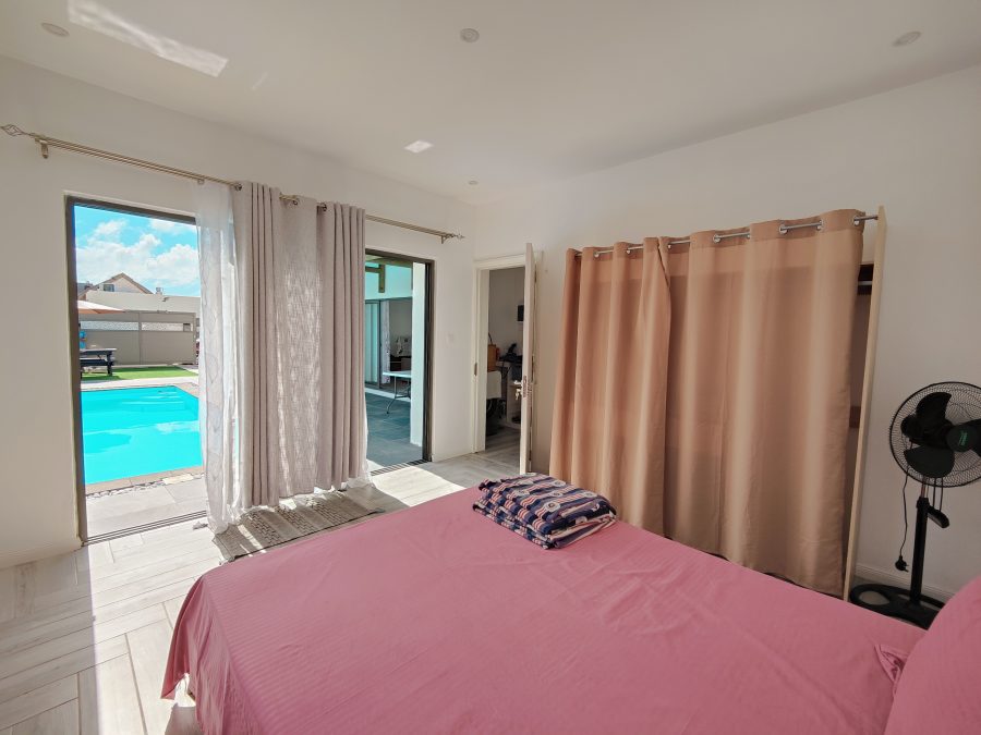 Ground floor Villa at Grand Gaube photograph 9