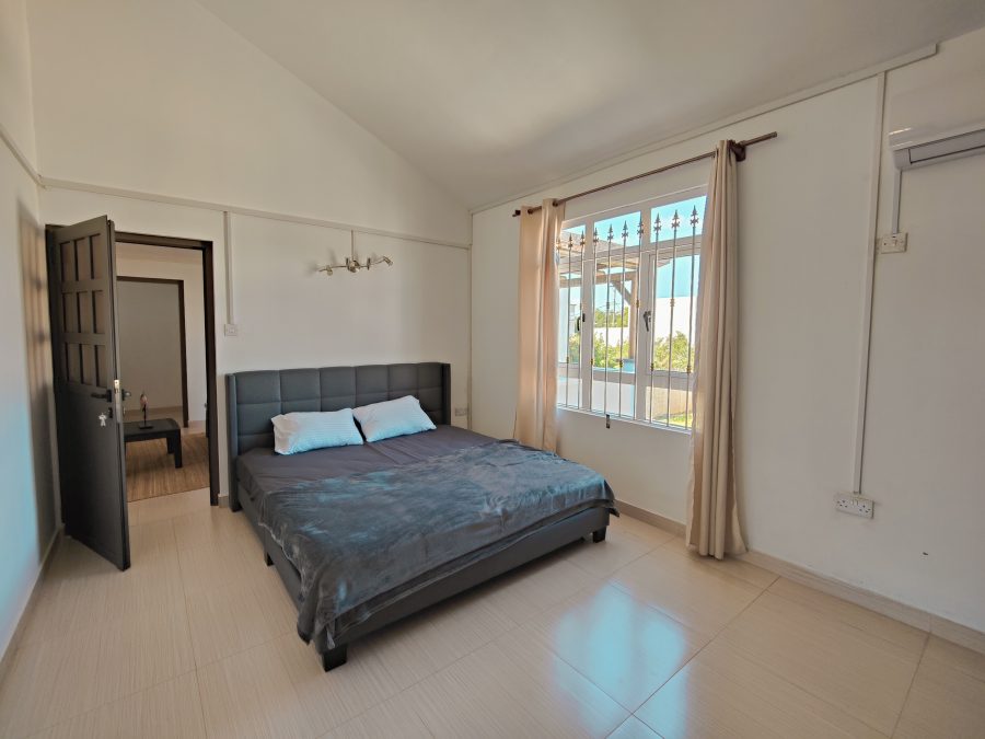 Villa at Cap Malheureux photograph 7