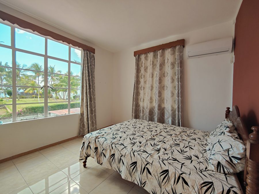  Apartment at Pointe aux Cannoniers  photograph 2