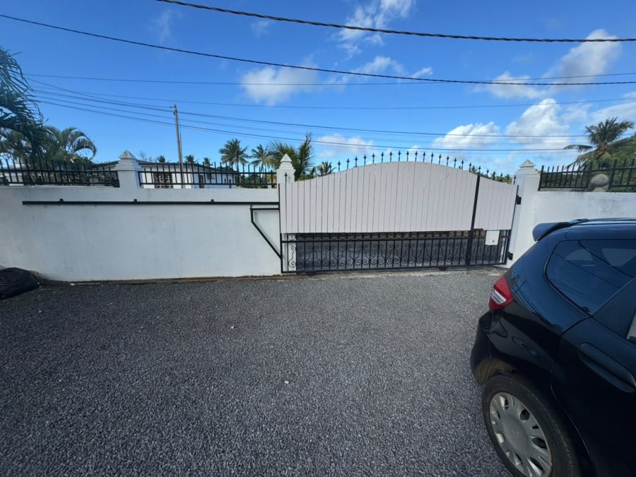 House at Roches Noires photograph 3