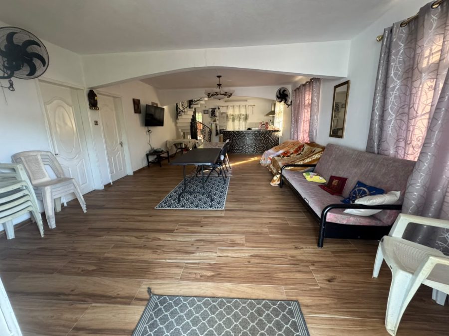 House at Roches Noires photograph 4