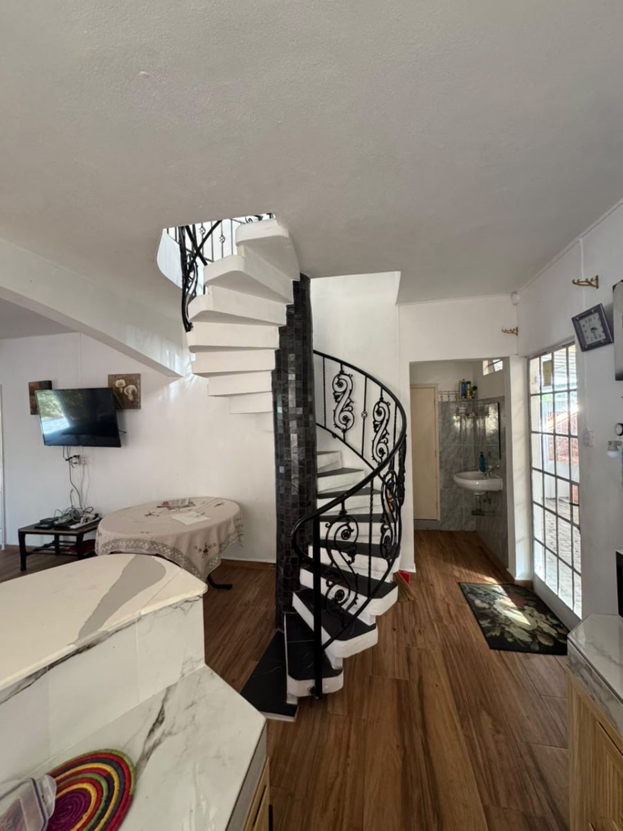 House at Roches Noires photograph 16