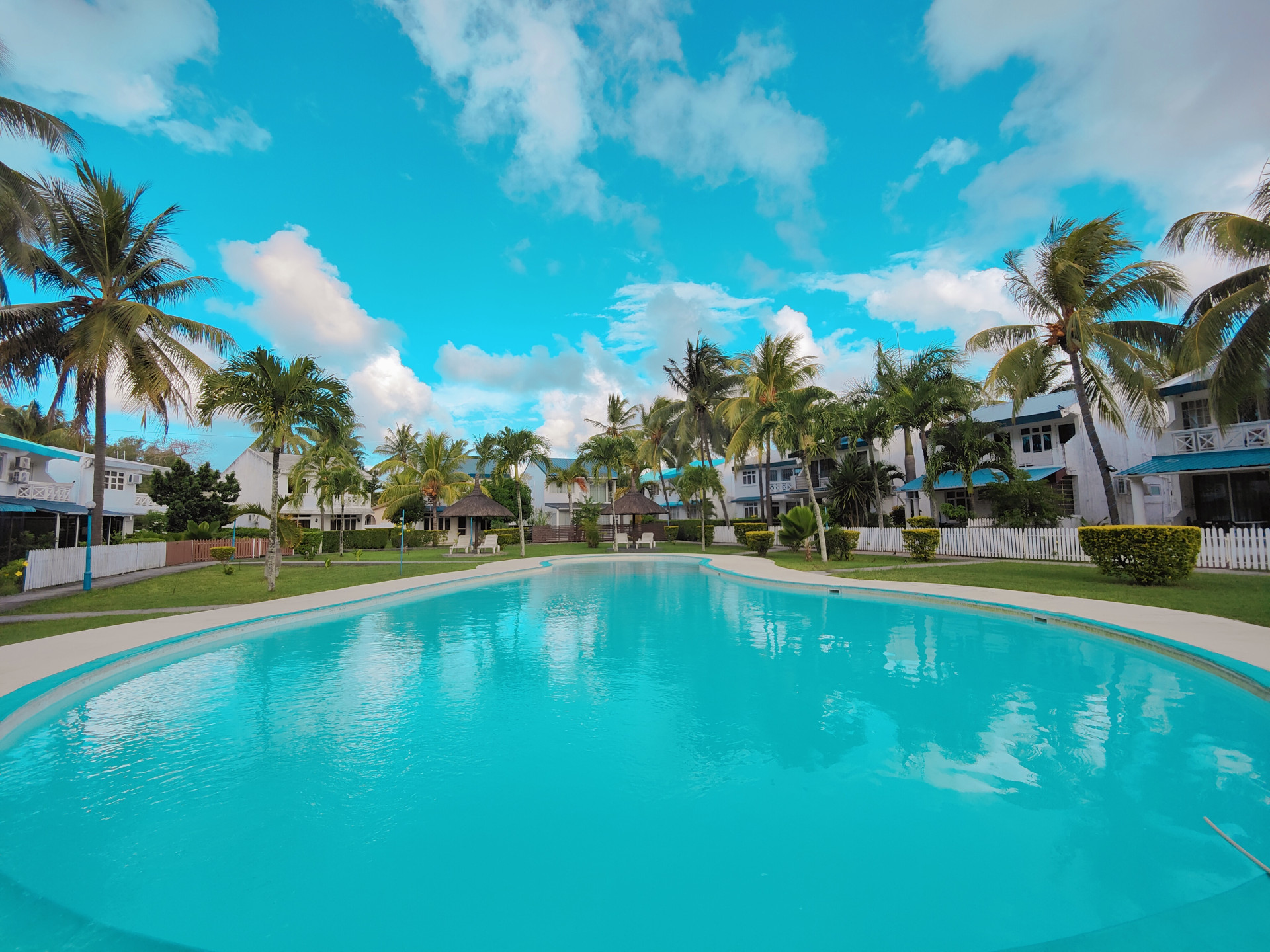 Beachfront Villa in Mont Choisy photograph 1
