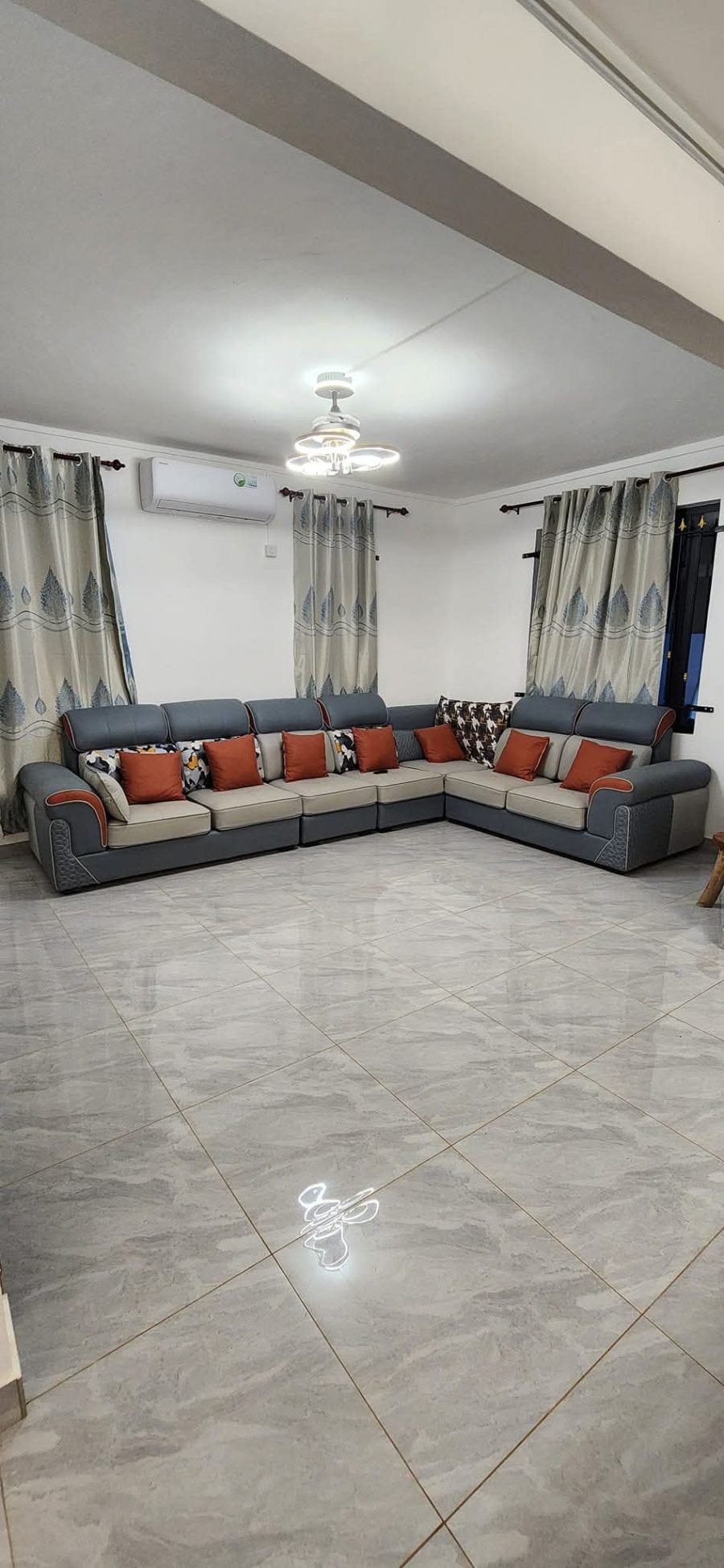 Villa at Jinfei photograph 6