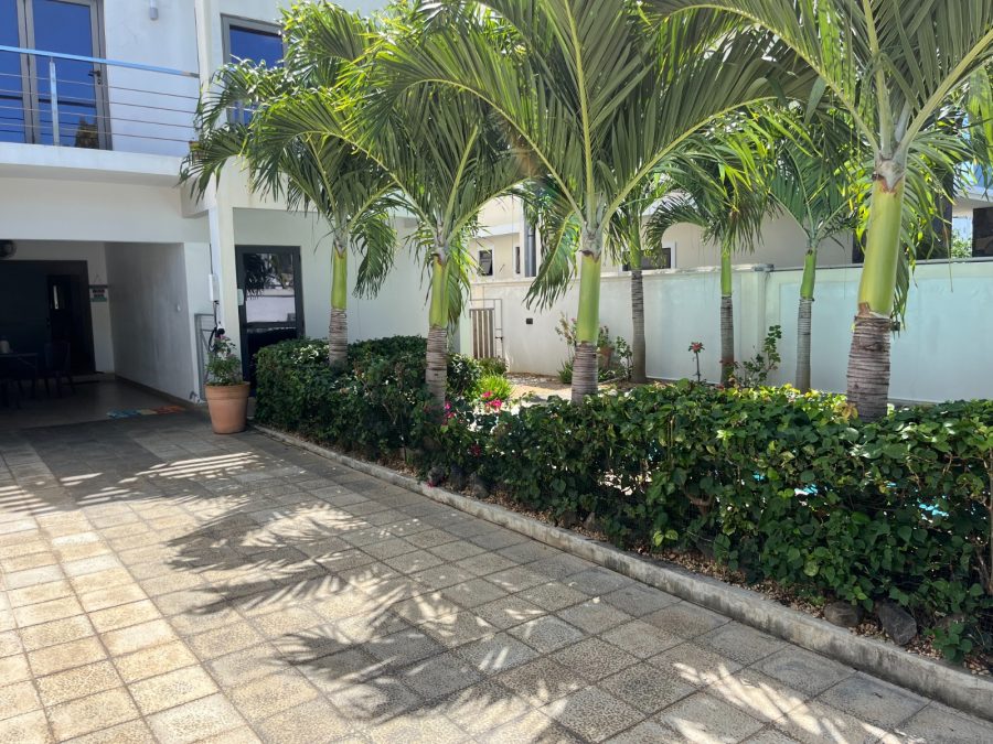 Townhouse / Duplex at Mont Choisy photograph 8