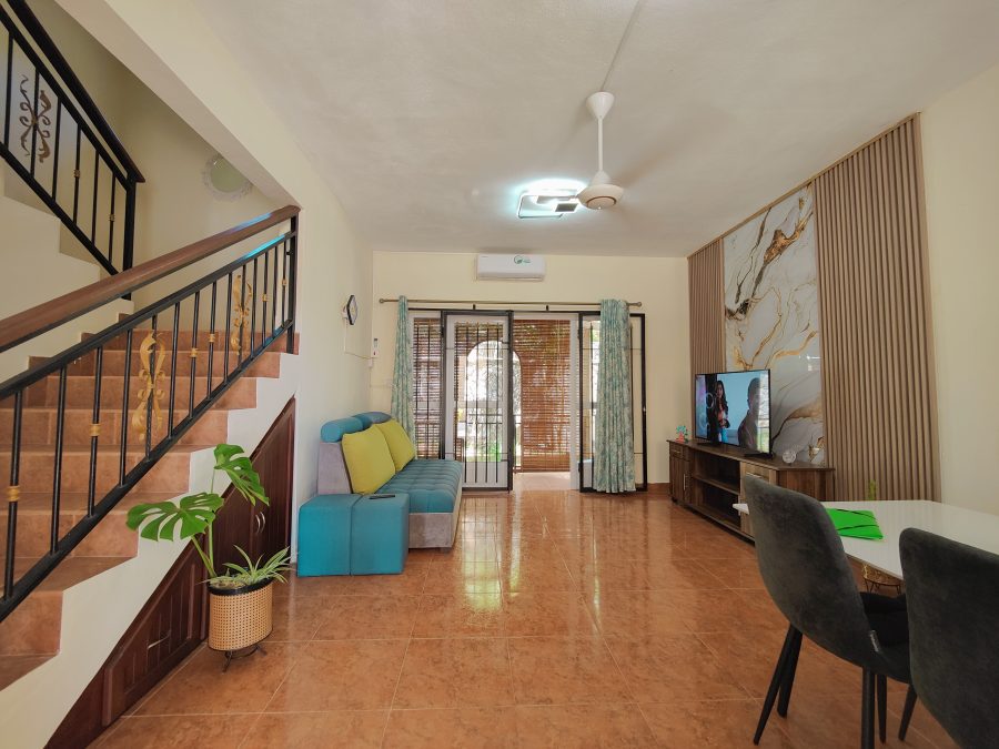 Duplex at Grand Gaube photograph 3