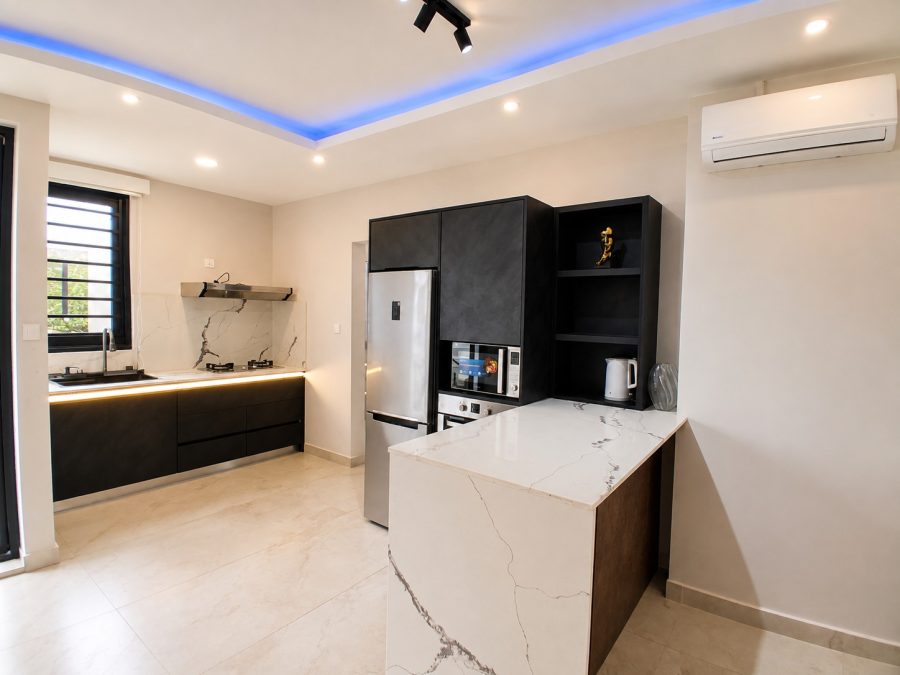 Apartment at Goodlands photograph 7