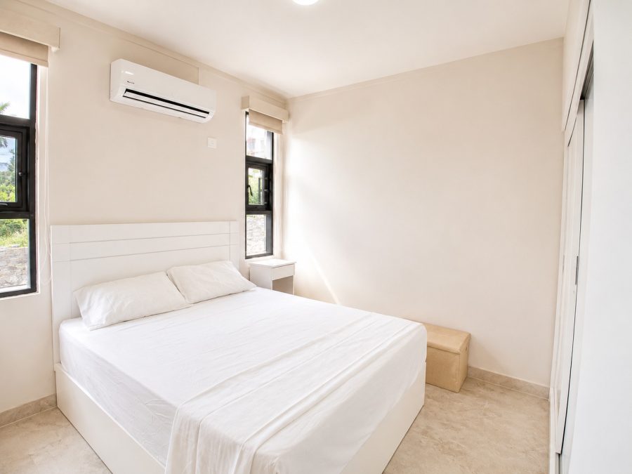 Apartment at Goodlands photograph 6