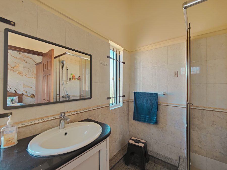 Duplex at Grand Gaube photograph 10