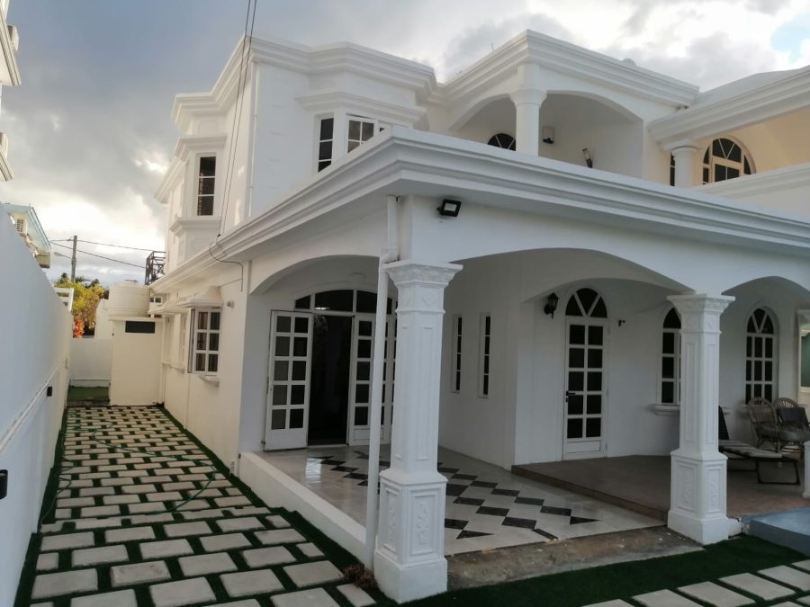 Ground floor Apartment at Pereybere photograph 2