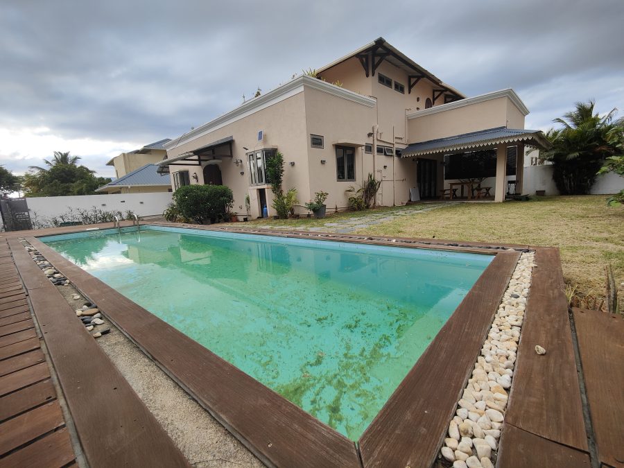 Villa in Balaclava 