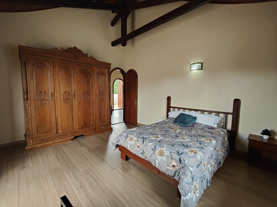 Villa in Balaclava  photograph 6
