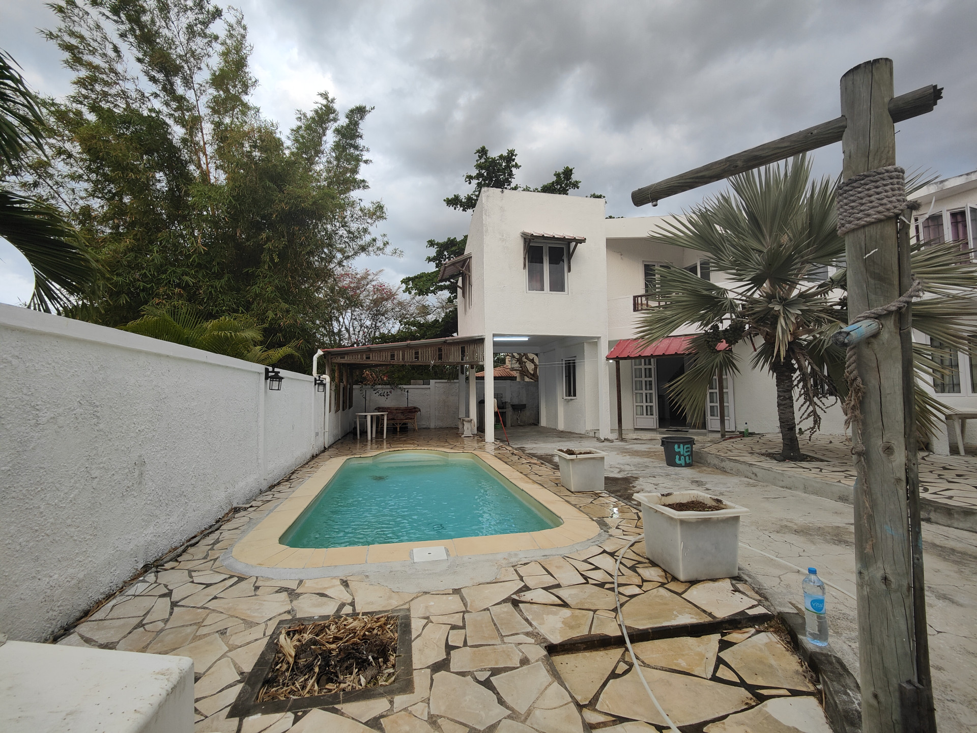 Duplex at Balaclava photograph 1