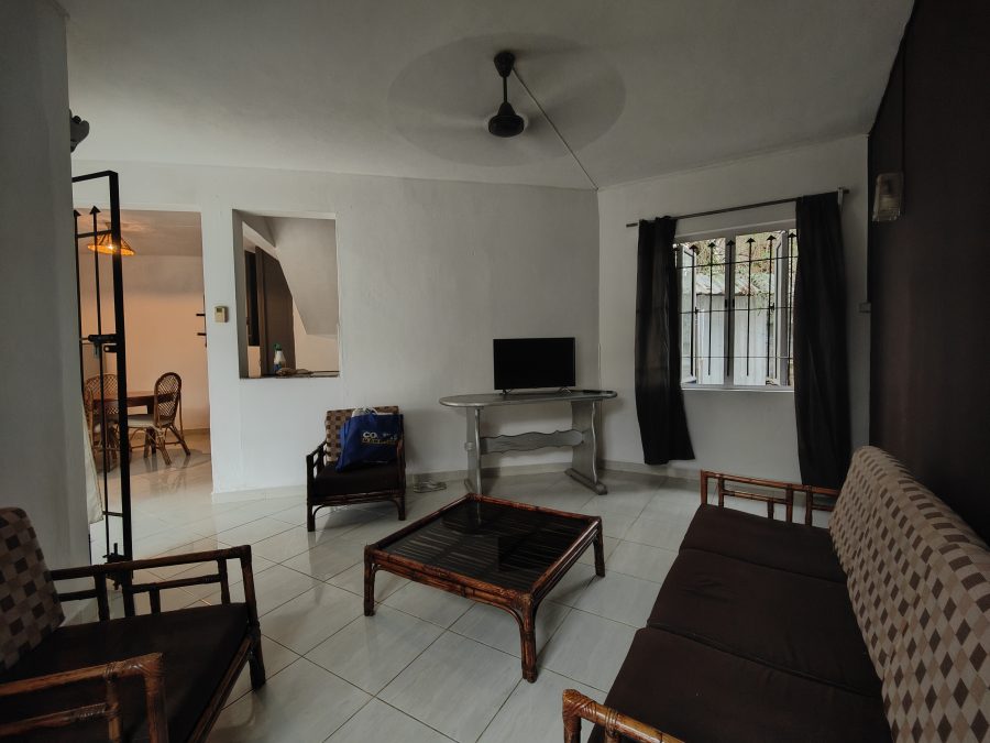 Duplex at Balaclava photograph 4