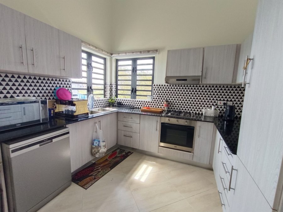 Apartment at Grand Baie photograph 5