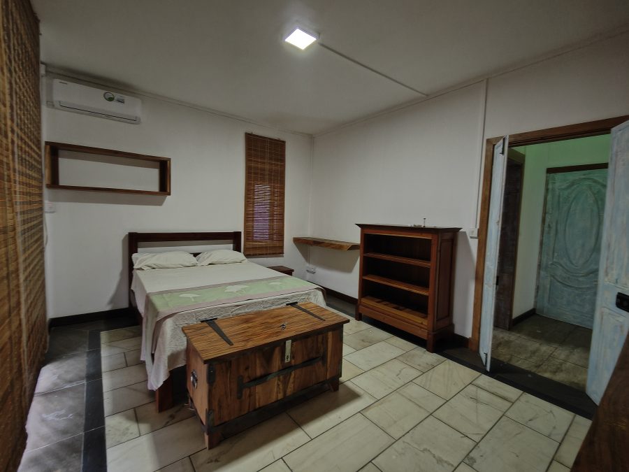 House at Balaclava photograph 15