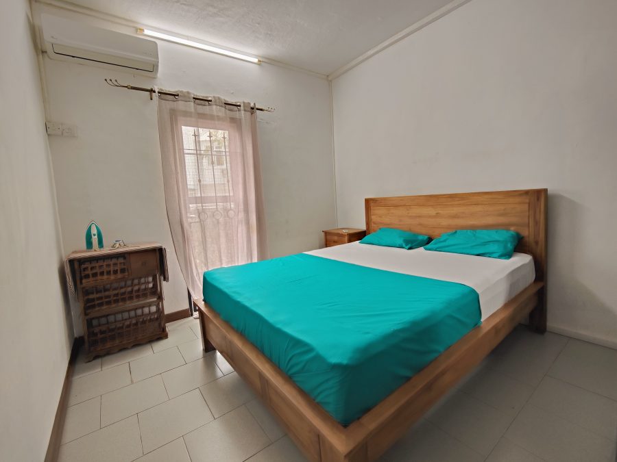 🏢 Ground-Floor Apartment | Pereybere 200m from beach photograph 6
