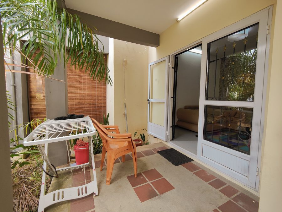 🏢 Ground-Floor Apartment | Pereybere 200m from beach photograph 7