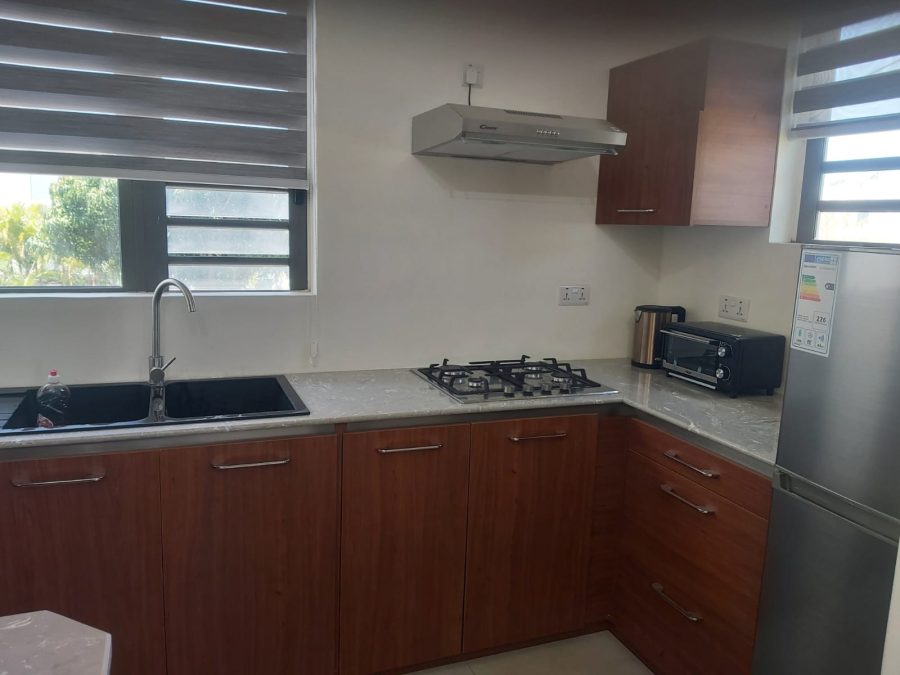 Apartment at Mont Choisy photograph 4