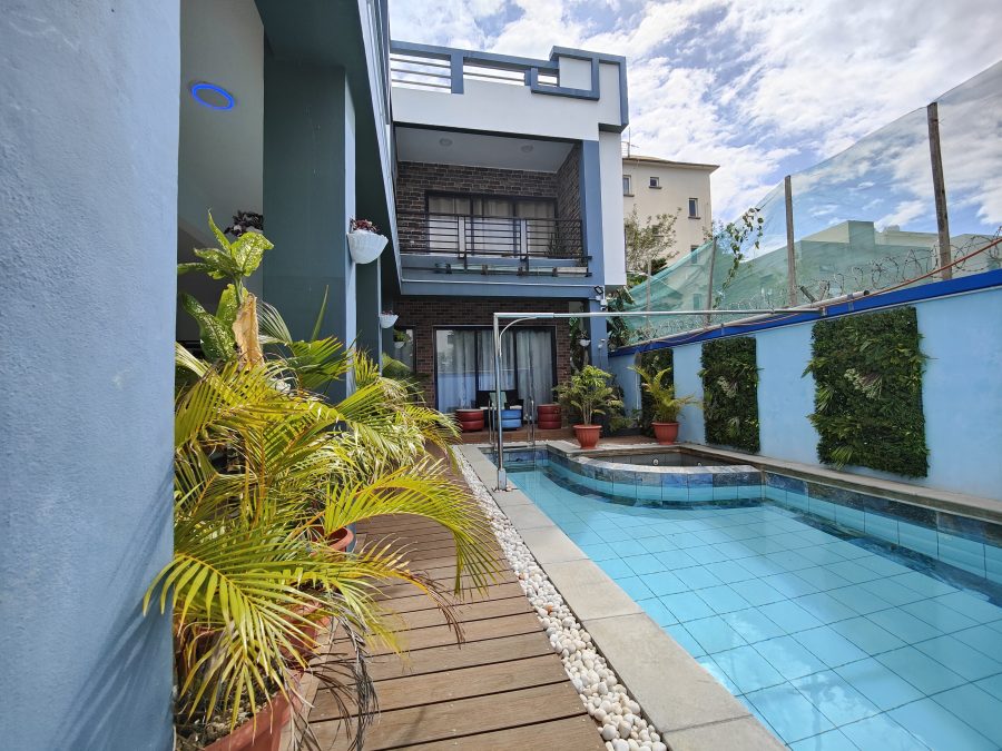 Villa  at Grand Baie (Chemin 20 pieds ) photograph 7
