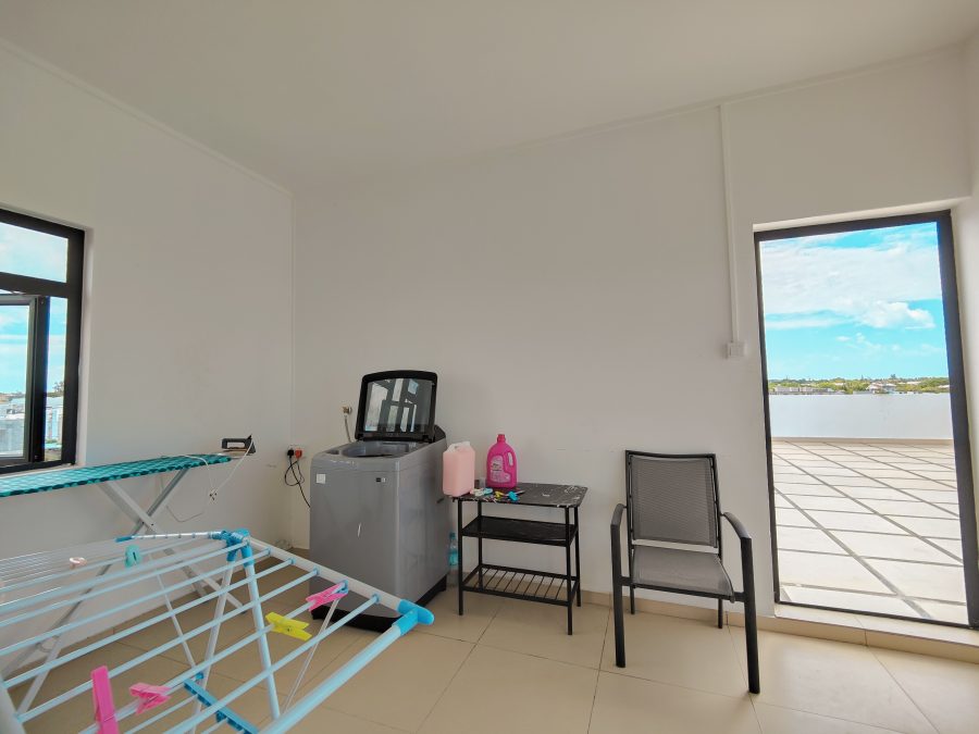 Studio at Grand Baie photograph 4