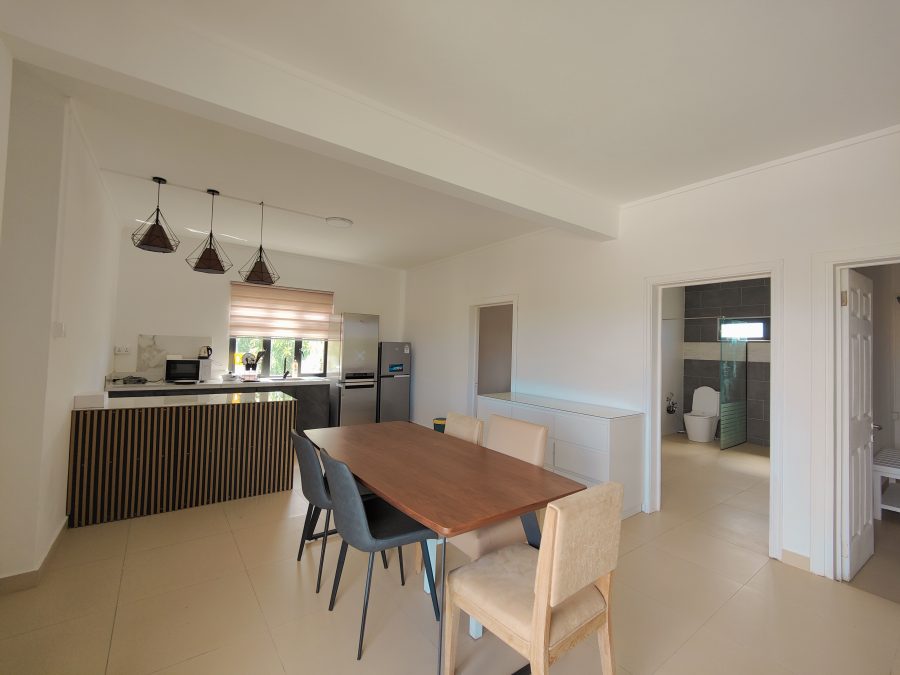 FIRST FLOOR APARTMENT  – GRAND BAIE photograph 2