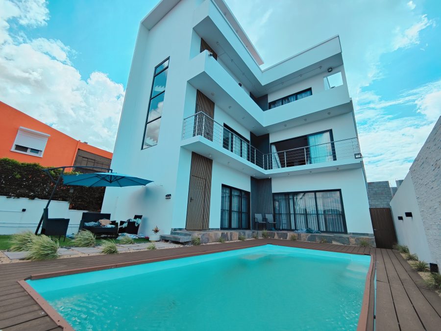 FIRST FLOOR APARTMENT  – GRAND BAIE photograph 7