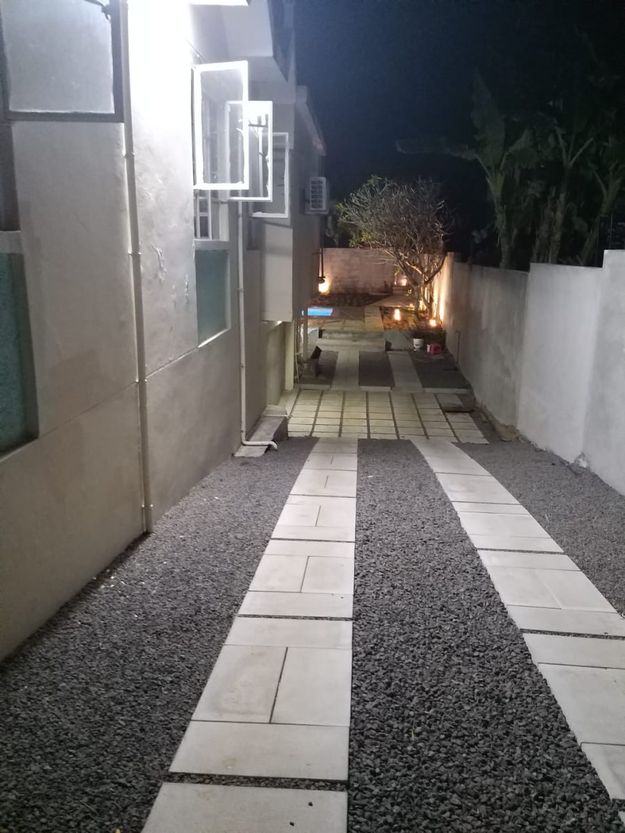  House at Riviere Du Rampart (near Azuri) photograph 12