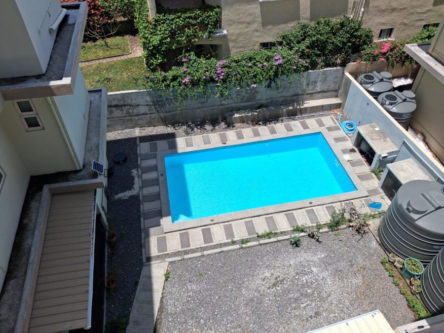  Apartment at Pereybere photograph 3