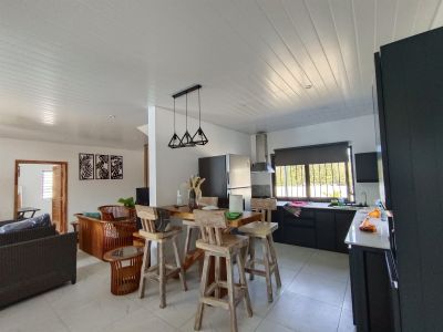 🏡 Modern Villa  – Calodyne photograph 2