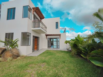 🏡 MODERN VILLA  – PETIT RAFFRAY, MONT MASCAL 🏡 photograph 2