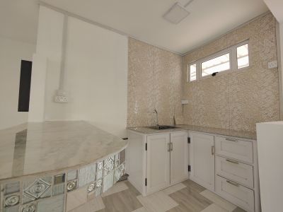 🏢 APARTMENTS 2nd Floor – TRIOLET 🏢