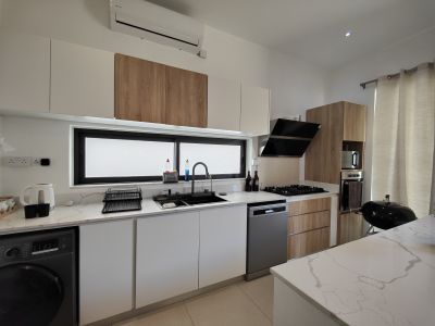 🏡 GROUND FLOOR APARTMENT – TROU AUX BICHES 🏡 photograph 3