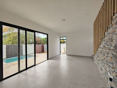 🏡 NEWLY BUILT VILLA – TROU AUX BICHES photograph 7