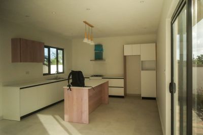 🏡 VILLA ON CHEMIN 20 PIEDS photograph 3