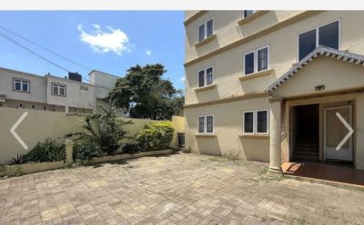 3rd floor apartment at Grand Baie