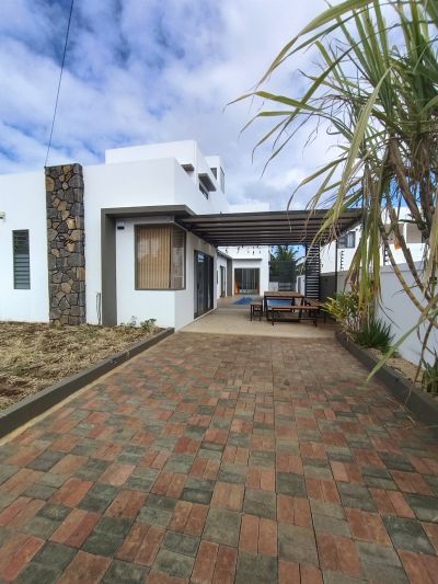 🏡 Modern Villa for Sale – Sottise, Grand Baie