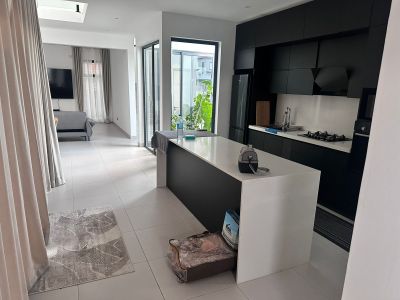 🏡 Newly Built Villa for Sale – Chemin 20 Pieds photograph 3